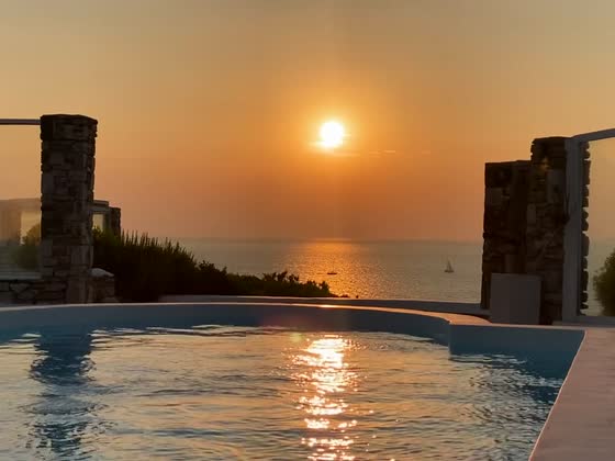Tramonto dalla piscina / Sunset from the pool